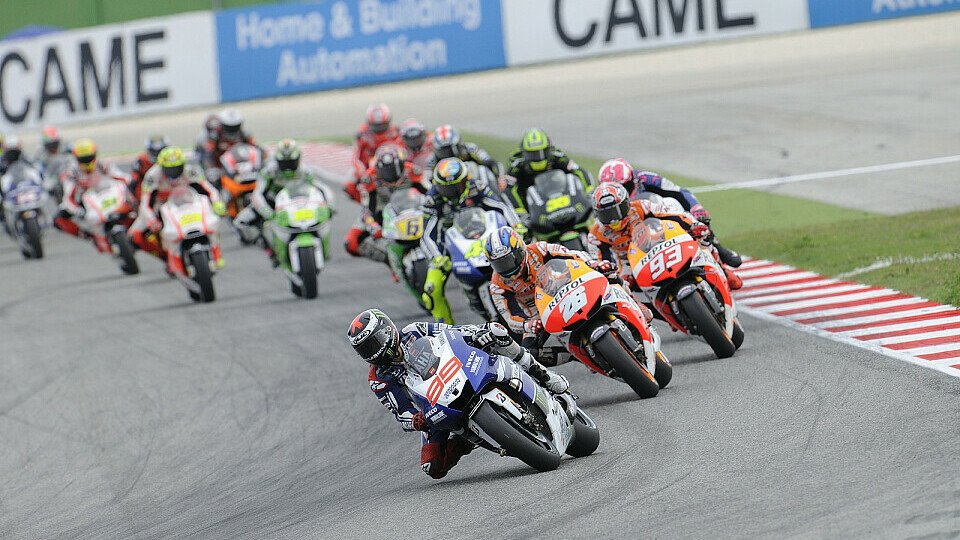Das MotoGP-Rennen am Sonntag wird - trotz wahrscheinlicher Trockenheit - als Flag-to-Flag-Rennen gestartet, Foto: Bridgestone