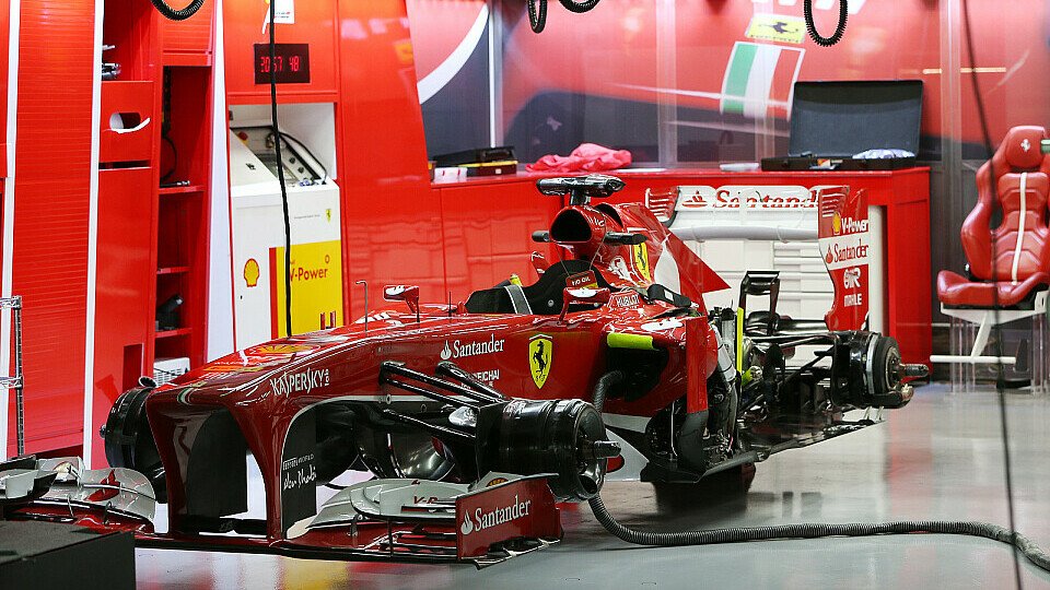 Ferrari gibt erste Details zum Turbo-Motor bekannt, Foto: Sutton