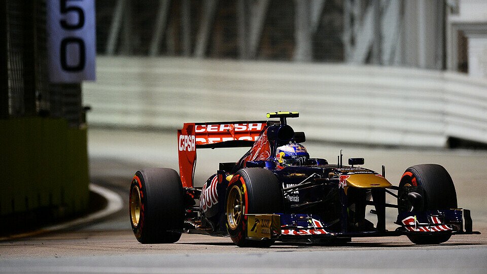 Daniel Ricciardo ist halbwegs zufrieden mit Platz neun, Foto: Sutton