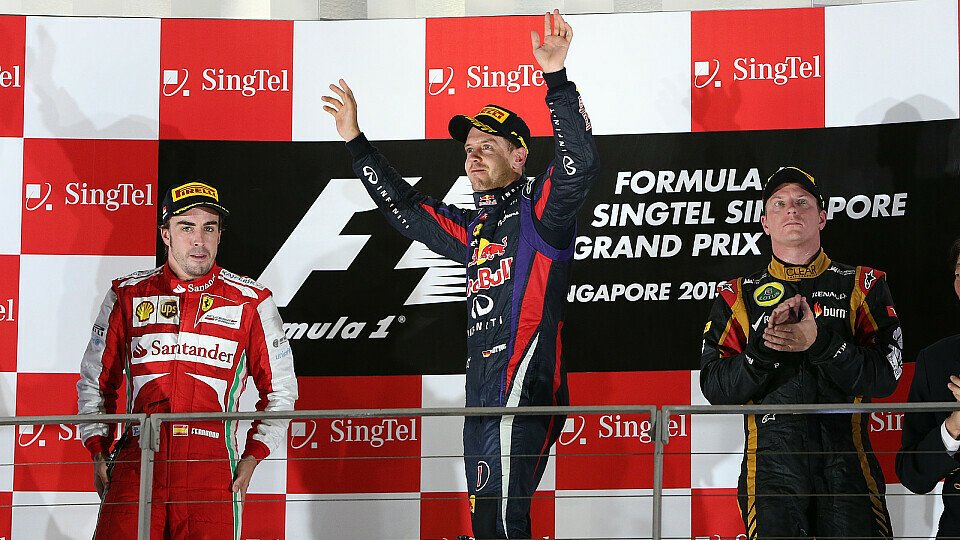 Sebastian Vettel setzte sich in Singapur souverän durch, Foto: Sutton