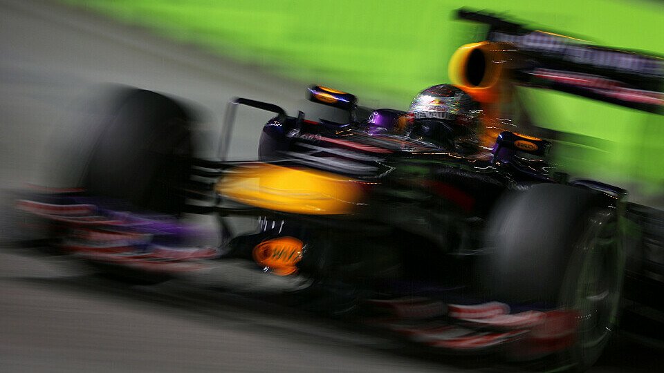 War Vettel in Singapur zu schnell unterwegs?, Foto: Sutton
