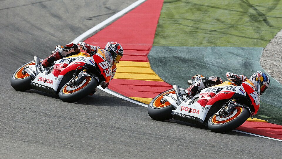 Dani Pedrosa vor Marc Marquez - ohne den Unfall ein durchaus realistischer Zieleinlauf., Foto: Honda