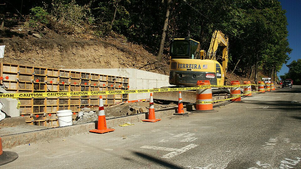Bauarbeiten fanden an der geplanten Strecke statt, nur an der Finanzierung haperte es, Foto: Sutton