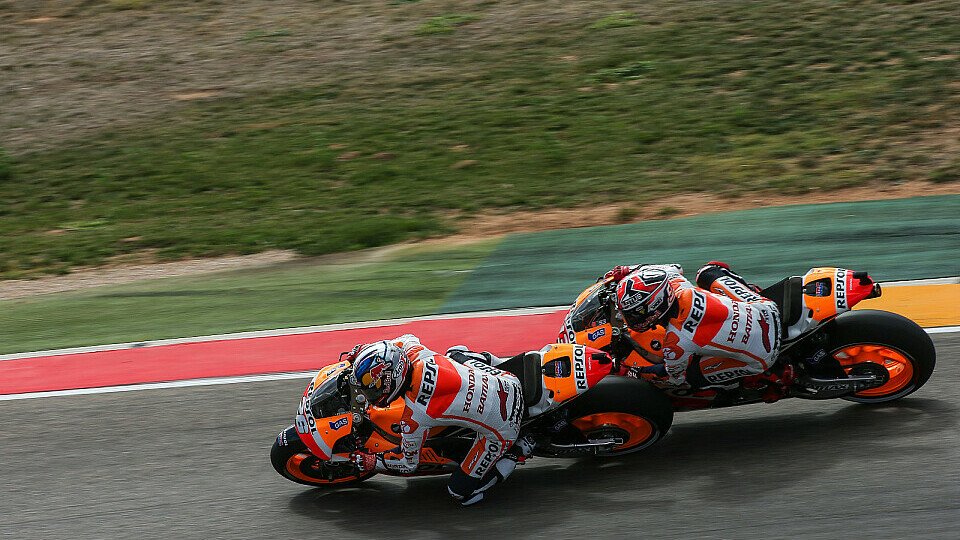 Die User auf Motorsport-Magazin.com sahen Dani Pedrosas Sturz in Aragon als Rennunfall, Foto: Milagro