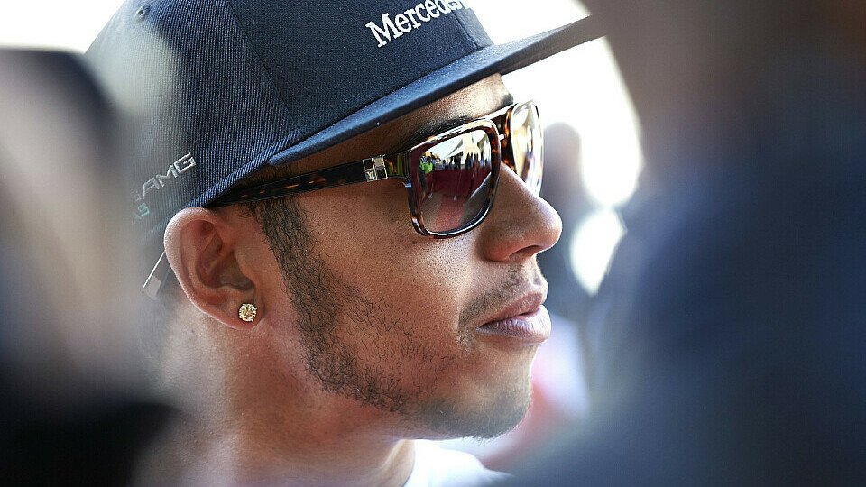Lewis Hamilton setzte die erste Bestmarke in Korea, Foto: Mercedes AMG