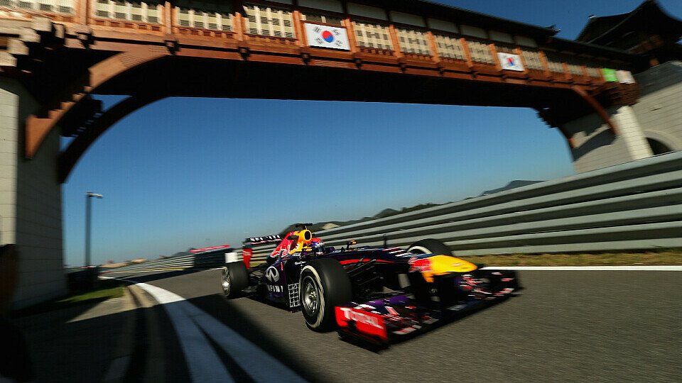 Sebastian Vettel steht auf der Pole Position, Foto: Red Bull