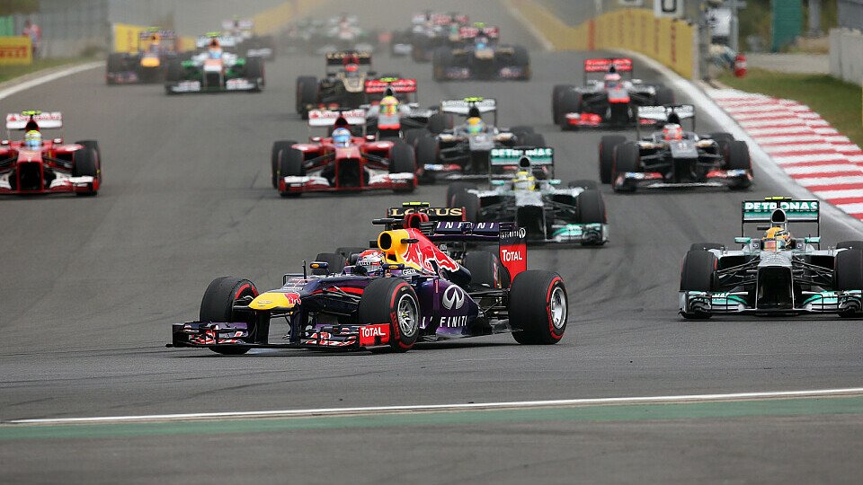 Sebastian Vettel steuert auf den vierten Titel zu, Foto: Sutton