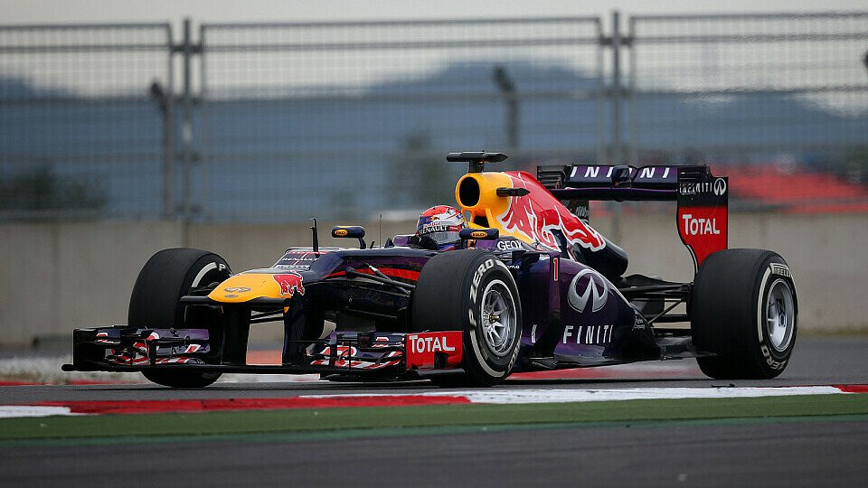 Vettel eilt von einem Sieg zum nächsten, Foto: Sutton