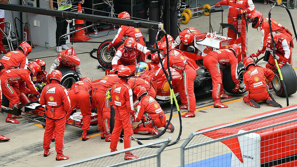Fernando Alonsos Crew leistete gute Arbeit, Foto: Sutton
