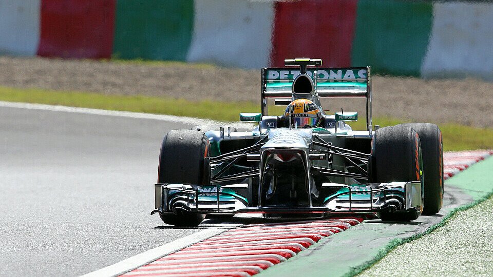 Lewis Hamilton sicherte sich die erste Bestzeit in Suzuka, Foto: Sutton