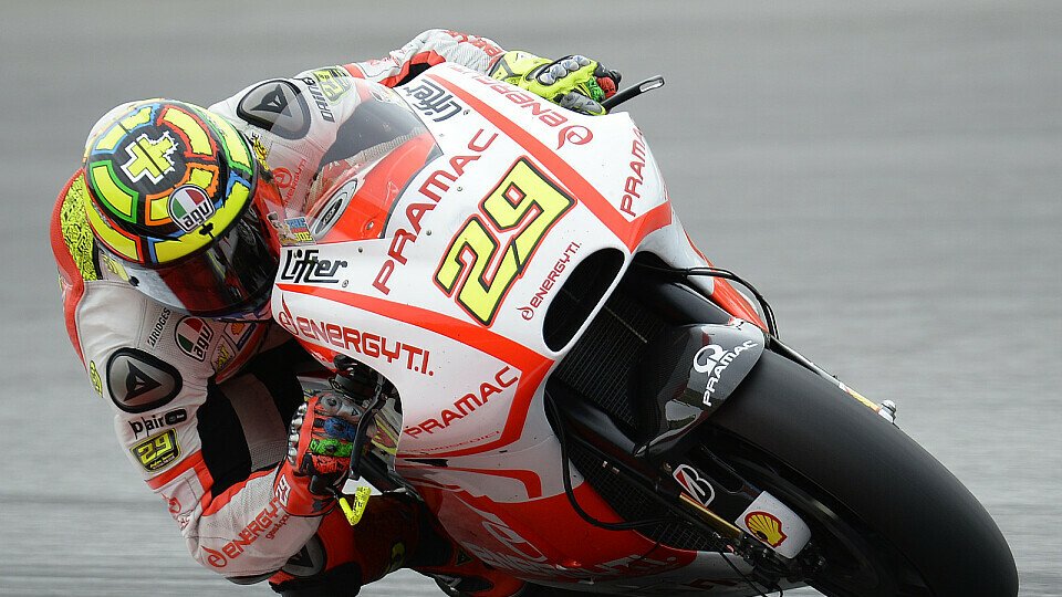 Andrea Iannone überzeugte in Australien mit Rang acht und möchte seinen Aufschwung in Motegi fortsetzen., Foto: Milagro