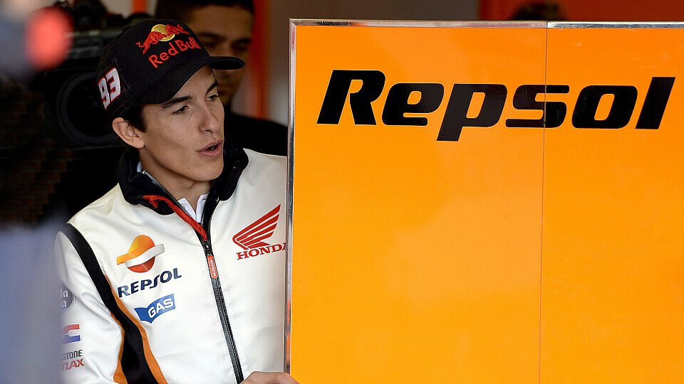 Marc Marquez ist sich nicht ganz sicher, aus wie vielen Klassen die MotoGP jetzt besteht, Foto: Milagro