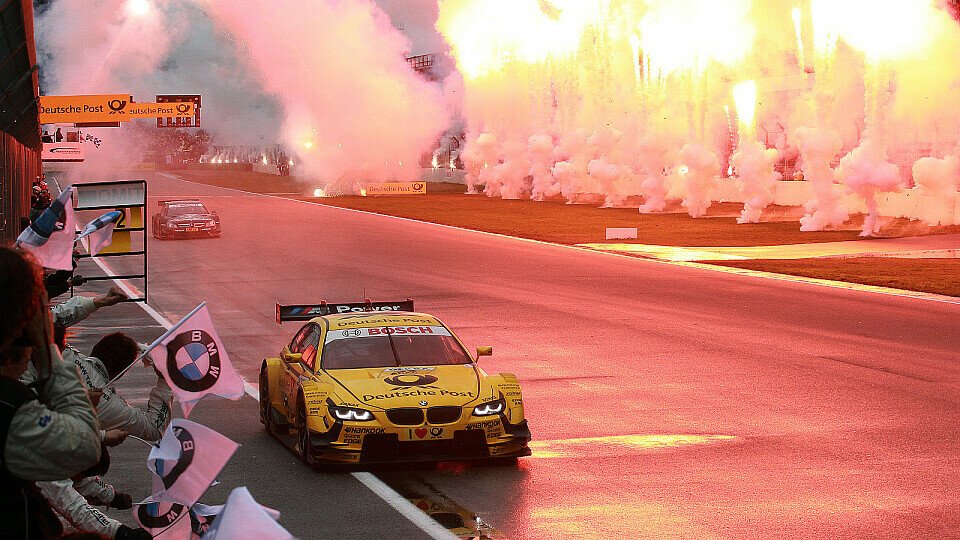 Zum Saisonende durfte sich Timo Glock noch gebührend feiern lassen, Foto: BMW AG