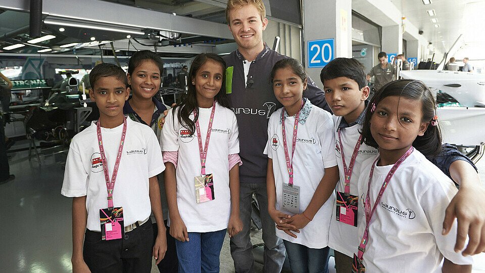 Rosberg stiftete die Kinder an, das Lenkrad seines Teamkollegen zu manipulieren, Foto: Laureus