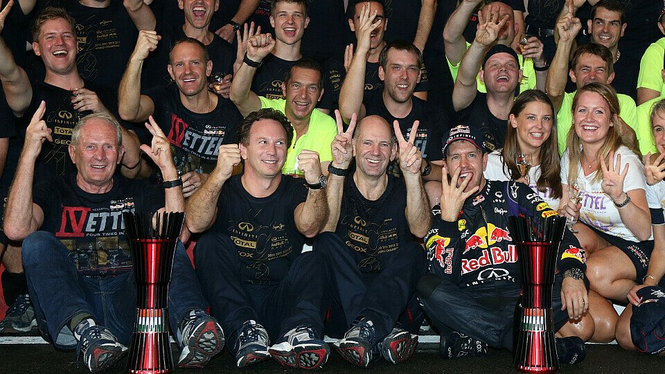 Red Bull feierte nach dem Rennen in Indien beide Titel, Foto: Sutton