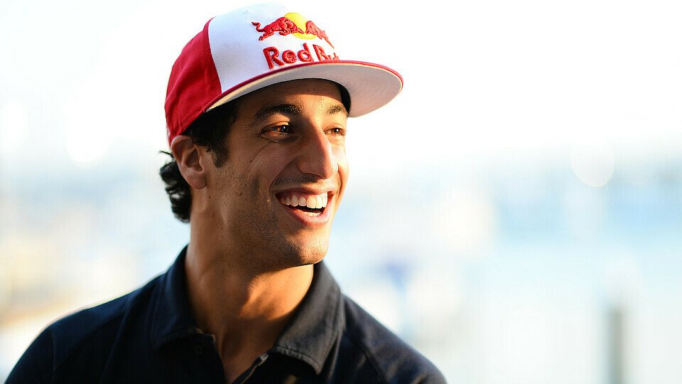 Daniel Ricciardo ist mit seiner Ausbeute zufrieden, Foto: Sutton