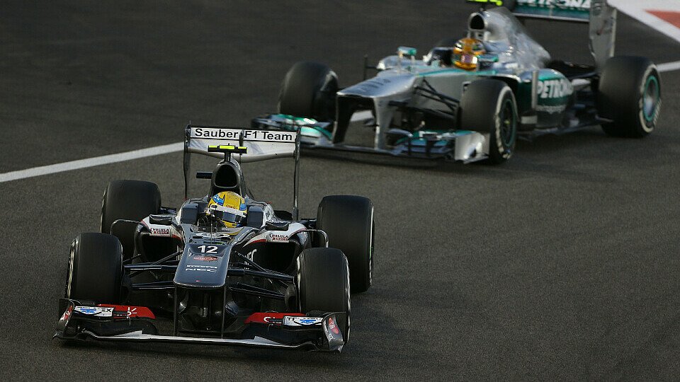 Lewis Hamilton stecke zuletzt mehrfach im Verkehr fest, Foto: Sutton