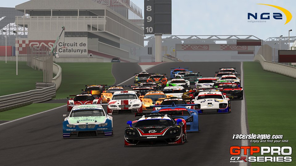 Die GTP Pro Series wird sich in Suzuka zum fünften Mal in die erste Kurve stürzen, Foto: Racersleague
