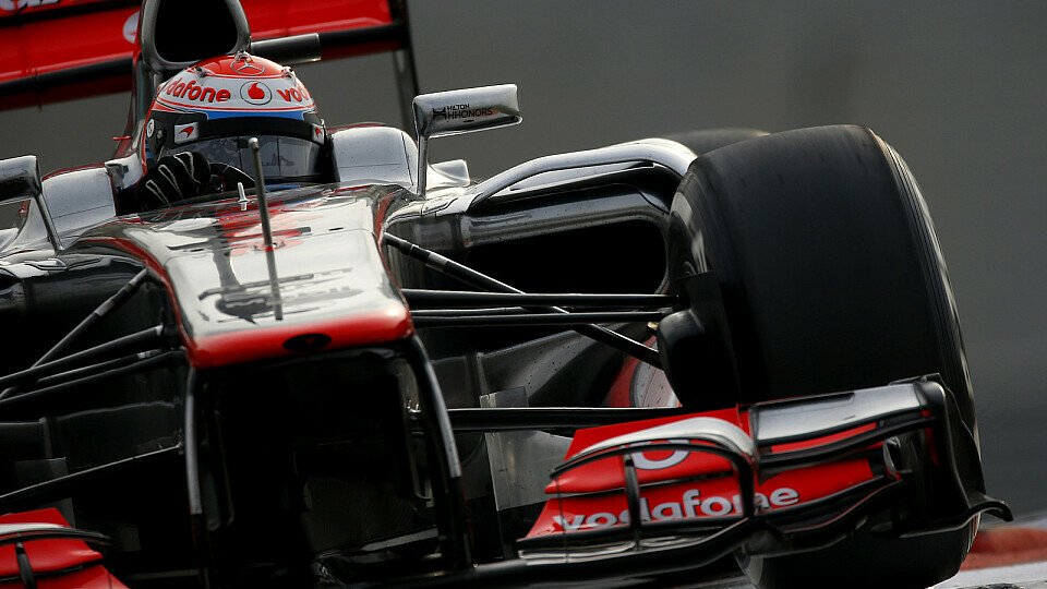Kevin Magnussen durfte schon im McLaren Platz nehmen, Foto: McLaren