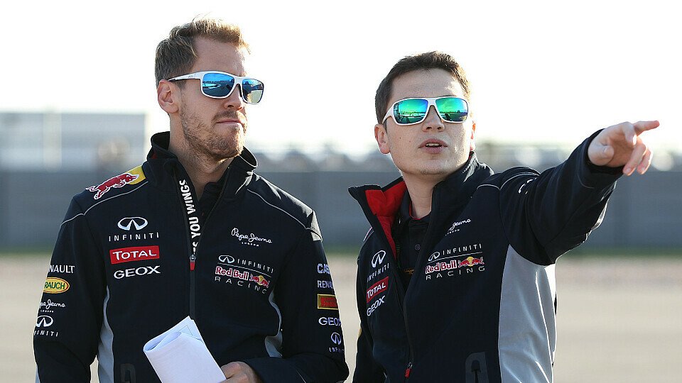 Zeigte früher Sebastian Vettel, wo es lang geht: Tim Malyon, Foto: Sutton