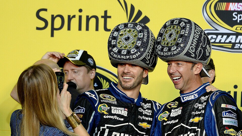 Jimmie Johnson und Crew Chief Chad Knaus gewannen im letzten Jahr den Titel, Foto: NASCAR