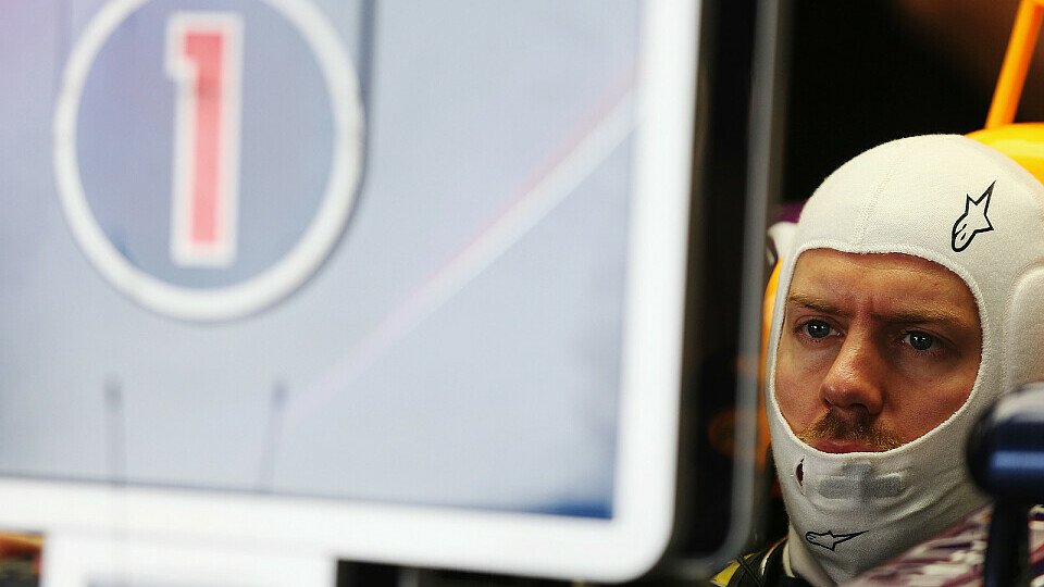 Trotz erdrückender Dominanz überlässt Sebastian Vettel weiterhin nichts dem Zufall., Foto: Red Bull