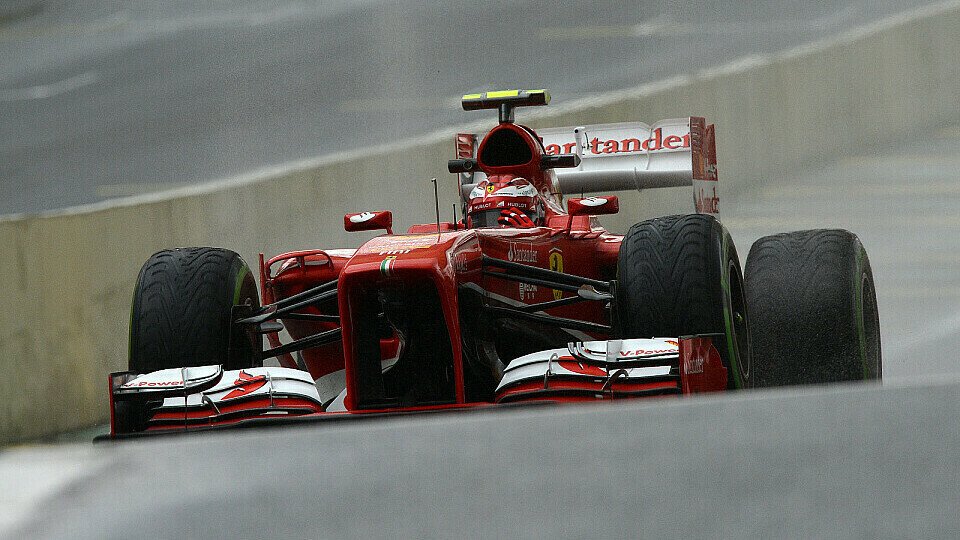 Felipe Massa verabschiedet sich von Ferrari mit dem schnellsten Boxenstopp beim Brasilien Grand Prix, Foto: Sutton