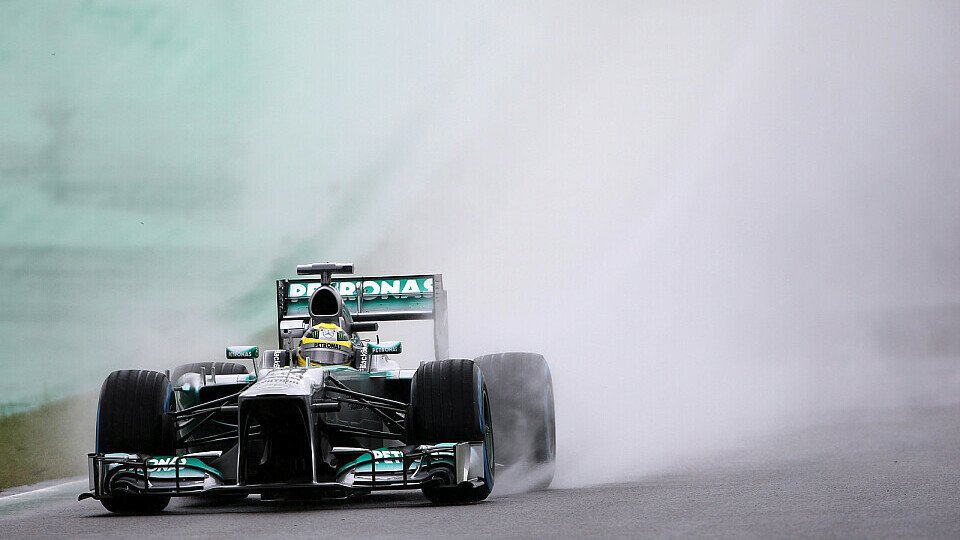 Nico Rosberg trotzte dem Schlechtwetter, Foto: Sutton
