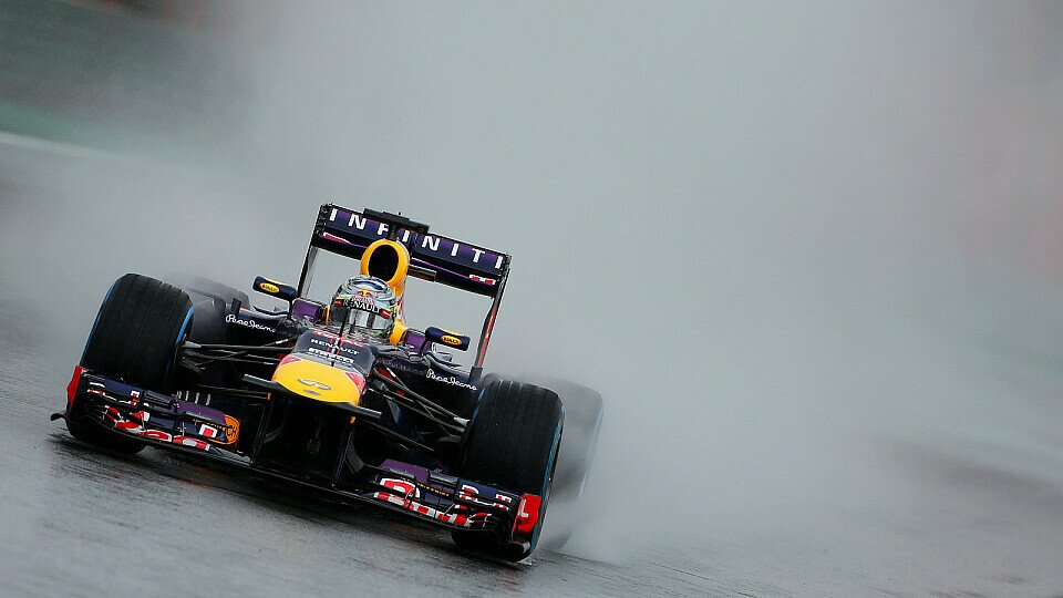 Vettel steht erneut auf Pole Position, Foto: Sutton