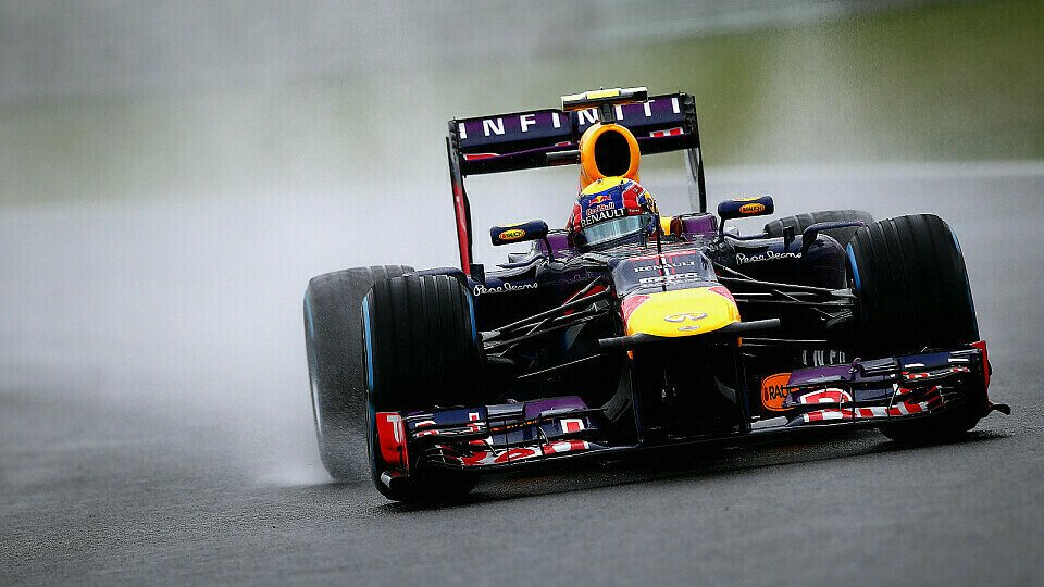 Zum Abschied musste sich Mark Webber noch einmal von Sebastian Vettel deklassieren lassen, Foto: Red Bull