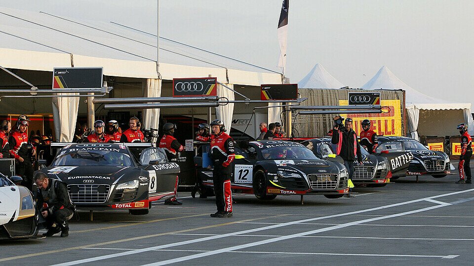 Auch 2014 wird es in der WRT-Box wieder voll: Bis zu vier Audi bringen die Belgier an die Strecken Europas, Foto: V-IMAGES.com/Fabre