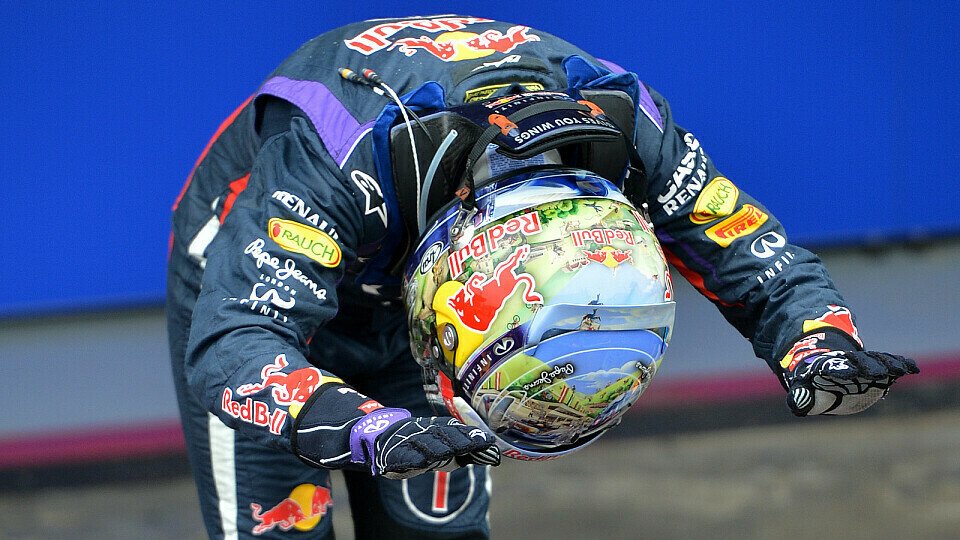 Sebastian Vettel krönte sich 2014 zum jüngsten Vierfach-Champ, Foto: Sutton