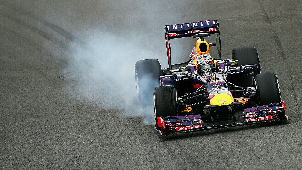 Vettel hat Bedenken wegen der neuen Motoren, Foto: Red Bull