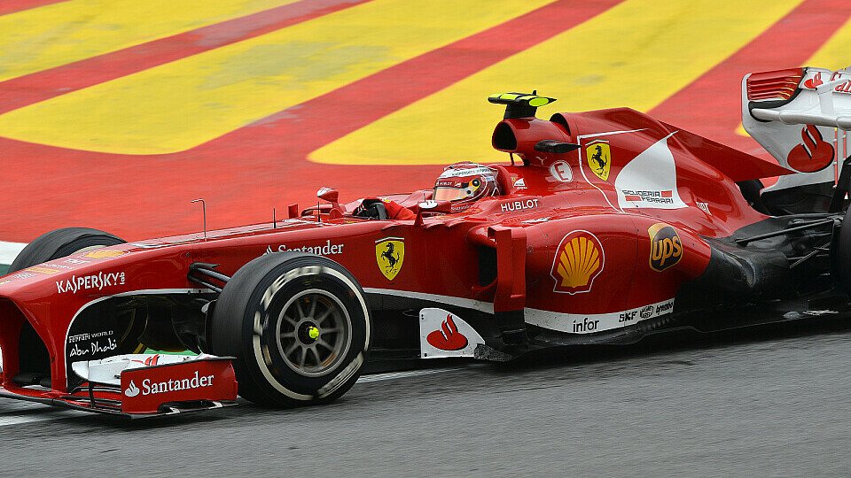 Stefano Domenicali versucht, Ferrari zu motivieren, Foto: Sutton