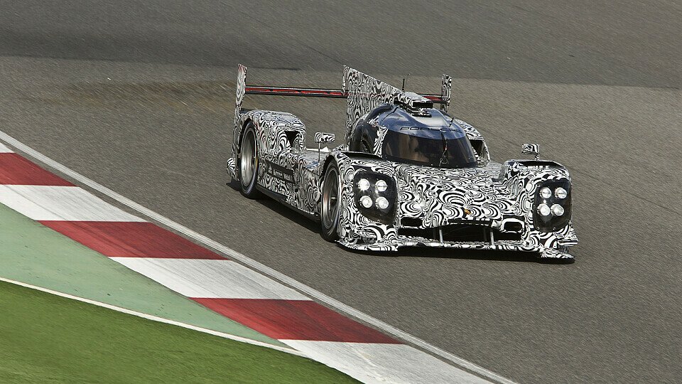 Porsche teilt Timo Bernhard und Romain Dumas auf, Foto: Porsche