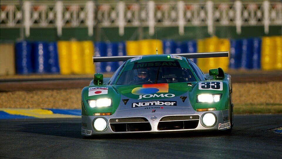 Satoshi Motoyama 1998 am Steuer des famosen Nissan R390 GT1 in Le Mans, Foto: Sutton