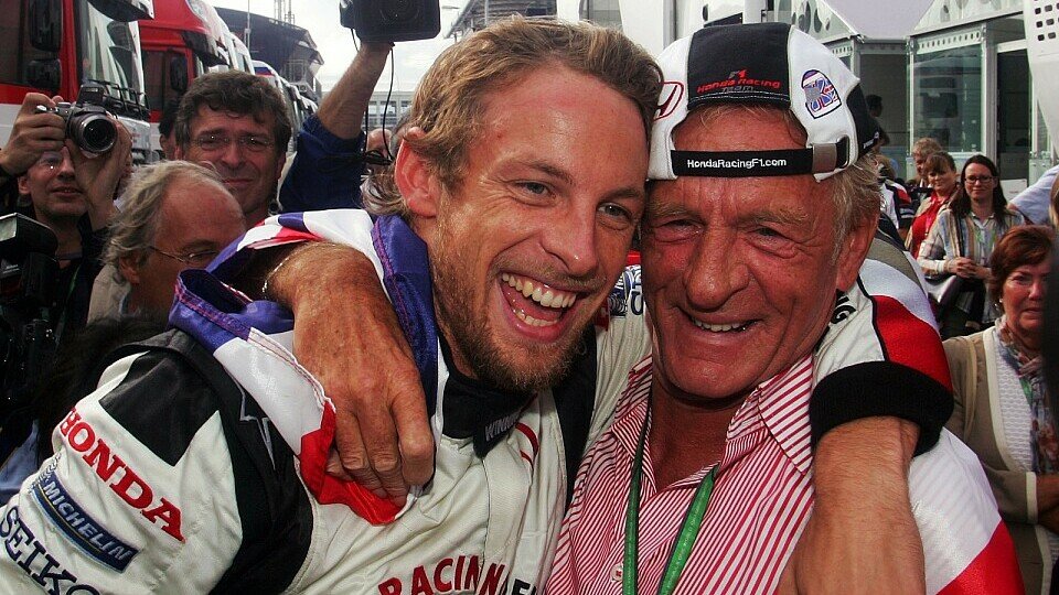 Jenson Button trauert um seinen Vater, Foto: Sutton