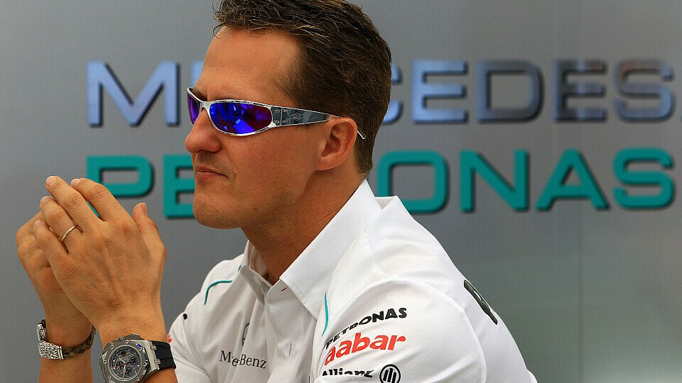 Michael Schumacher trägt regelmäßig Armbänder, Foto: Sutton