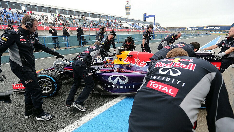 Ricciardo spulte am finalen Tag sieben Runden ab, Foto: Sutton