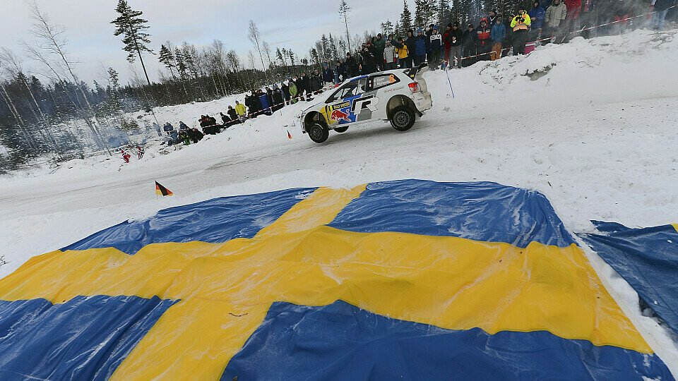 Für die Normdmänner Jari-Matti Latvala und Andreas Mikkelsen ist der Schnee in Schweden gewohntes Terrain, Foto: VW Motorsport