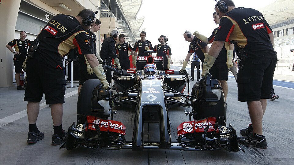 Mehr Zeit in der Boxengasse als auf der Strecke: Lotus' neuer E22, Foto: Lotus