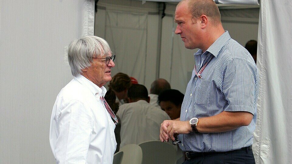 Gerhard Gribkowsky und Bernie Ecclestone stehen sich vor Gericht gegenüber, Foto: Sutton