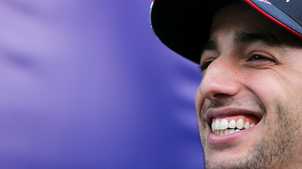 Daniel Ricciardo gilt als Spaßvogel im Paddock, Foto: Sutton