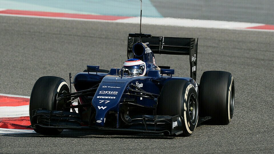 Valtteri Bottas erlebte in seinem FW36 einen problemfreien ersten Tag bei den zweiten Bahrain-Tests, Foto: Sutton