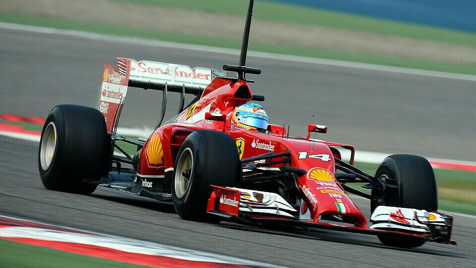 Fernando Alonso war mit der Rennsimulation recht zufrieden, Foto: Sutton