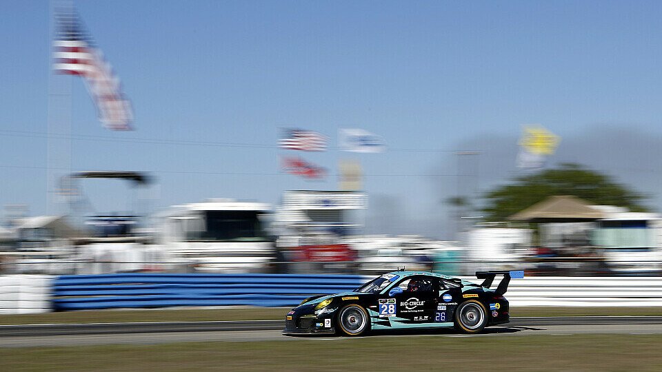Konrad Motorsport fiel beim 12-Stunden-Rennen in Sebring aus, Foto: Alexander Trienitz