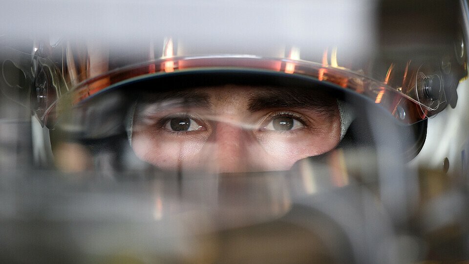 Adrian Sutil blickt nach P14 einem schwierigen ersten Saisonrennen entgegen, Foto: Sutton