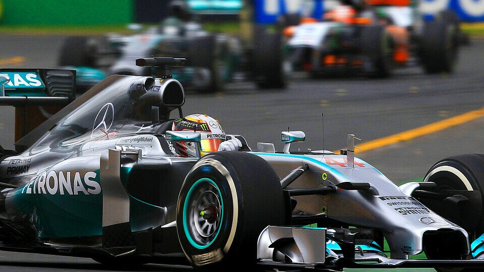 Lewis Hamiltons Arbeitstag war schnell beendet, Foto: Sutton