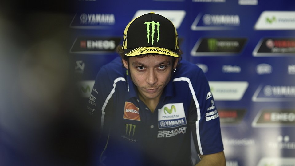 Valentino Rossi wird der MotoGP wohl noch länger erhalten bleiben, Foto: Monster
