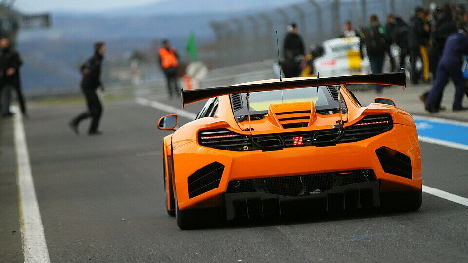 Der Dörr-McLaren verunfallte bereits im Training, Foto: Patrick Funk